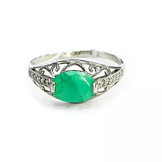 Кольцо с изумрудом и фианитом из серебра